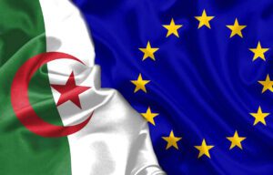 L’Algérie envisage une révision en profondeur de l’accord d’association signé avec l’Union européenne en 2005. L’objectif : corriger un partenariat jugé déséquilibré, notamment à cause des restrictions sur les produits agricoles algériens qui freinent leur accès au marché européen.