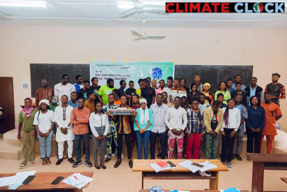  CONFÉRENCE SUR LES ENERGIES RENOUVELABLES ET L’URGENCE CLIMATE : Climate Clock appelle les jeunes béninois à agir en faveur de l’environnement