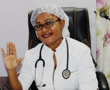  CHIRURGIE PLASTIQUE : Dr Odry Fifonsi Agbessi AGRO, pionnière de la spécialité au Bénin