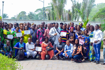 Organisée le 17 décembre à la salle CDIJ de la Cour d’appel de Cotonou, la cérémonie de remise d’attestations du programme ProPME, porté par la GIZ en partenariat avec Cosinus, a mis en lumière les réalisations des petites et moyennes entreprises (PME) bénéficiaires