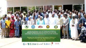 A Bamako, le 24 avril 2025, une journée dédiée à la co-prpoduction des avis et conseils a réuni les principaux acteurs de la sous-région sahélienne et ouest-africaine. Ceci, dans le cadre du forum de Prévision Saisonnière des caractéristiques agro-hydro-climatiques (PRESASS 2025).