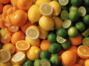 Troisième pays en Afrique derrière l’Égypte et l’Afrique du Sud, le Maroc peine à consolider sa présence à l’international en termes de production et d’exportation d’oranges. Ainsi, le pays veut redoubler d’efforts pour regagner sa place sur le marché mondial des oranges.