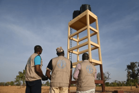 Pour renforcer la sécurité communautaire et réduire les conflits dans la zone frontalière entre le Bénin et le Niger, la FAO Bénin et le Fonds des Nations Unies pour la consolidation de la paix ont installé trois forages pastoraux à usage multiple