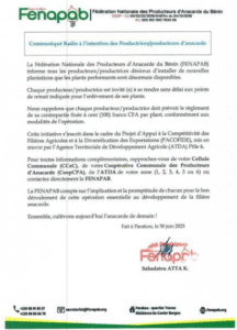 La Fédération Nationale des Producteurs d’Anacarde du Bénin (FENAPAB) a lancé une vaste opération de distribution de plants performants, dans le but de renforcer les capacités de production sur l’ensemble du territoire.