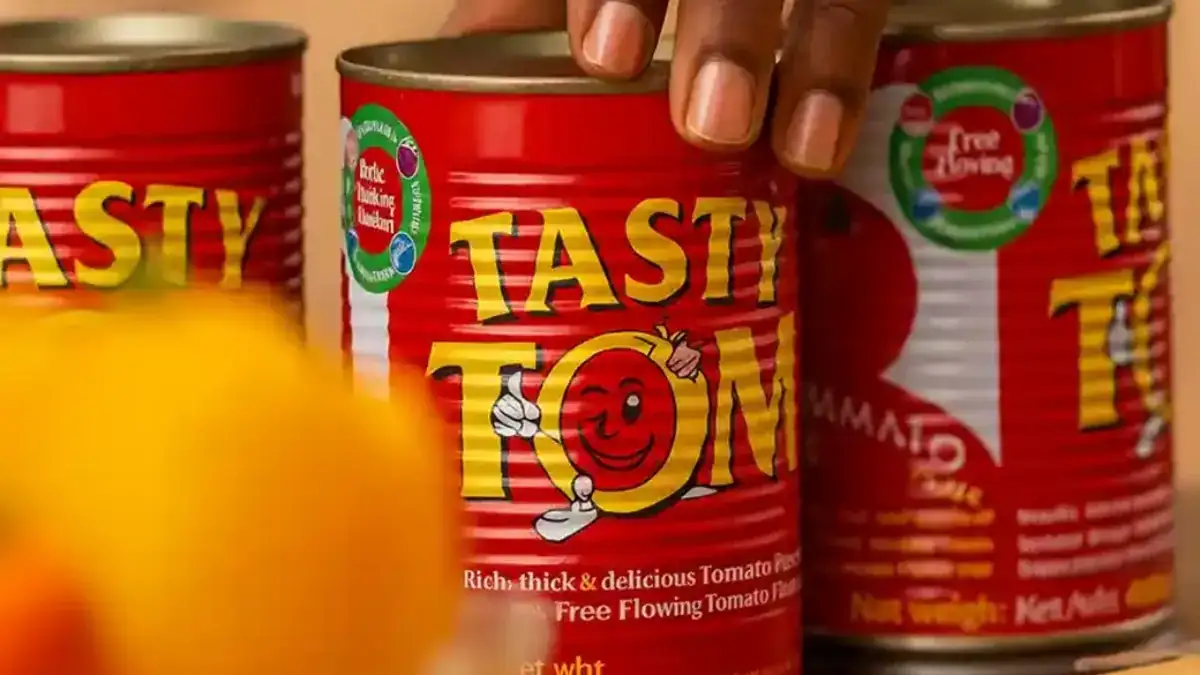Jusqu’à nouvel ordre, la commercialisation et la distribution de la tomate concentrée « Tasty Tom Enriched Tomato Mix » sont interdites sur l’ensemble du territoire national