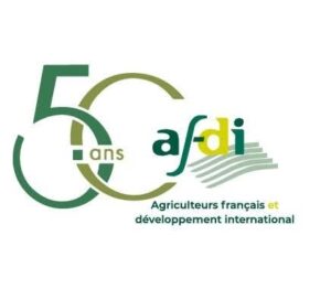 Le 25 novembre 2025 à Paris, l’ONG Agriculteurs français et développement international (Afdi) fêtera ses 50 ans d’existence. Près de 250 invités venus de plusieurs continents prendront part à une journée d’échanges et de réflexions consacrée à la solidarité agricole et à la valorisation du métier d’agriculteur familial.