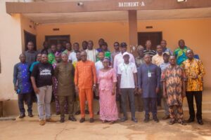 Les principaux acteurs du secteur agricole du Pôle de Développement Agricole Zou–Couffo (Pôle 5) se sont réunis le jeudi 11 décembre 2025 à la Direction Départementale de l’Agriculture, de l’Élevage et de la Pêche (DDAEP) du Couffo, à l’occasion de la deuxième revue conjointe de performance du secteur agricole.