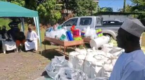 Le gouvernement des Comores équipe les éleveurs en matériel de collecte et d’hygiène pour améliorer la qualité du lait et soutenir durablement la filière laitière locale